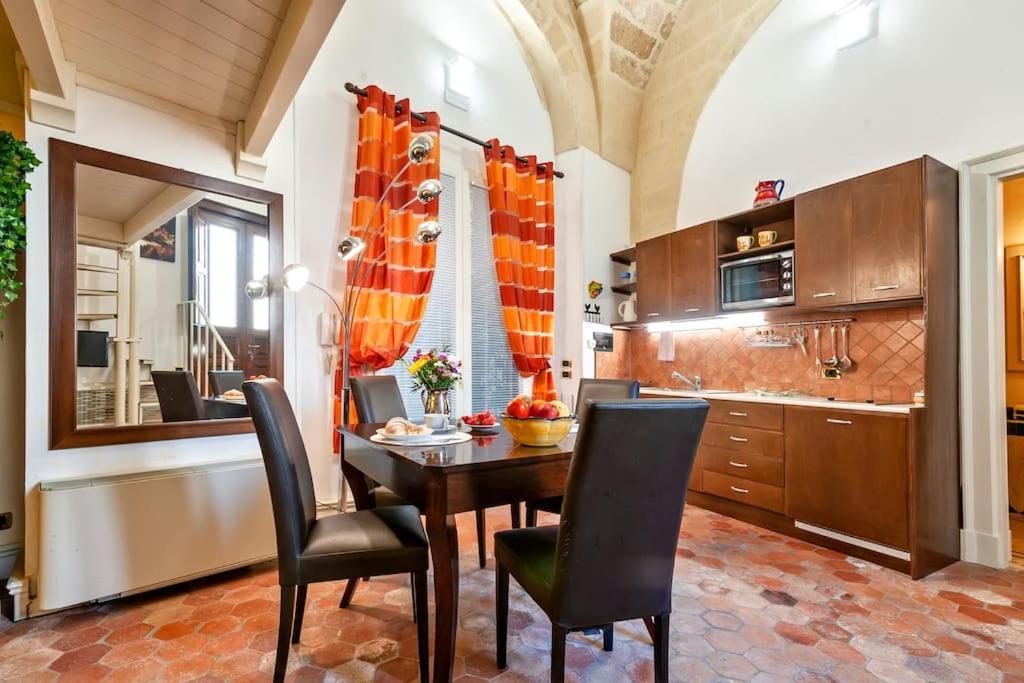 Casa Vacanze De Mari Lecce Luaran gambar