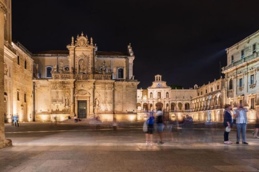 Casa Vacanze De Mari Lecce Luaran gambar